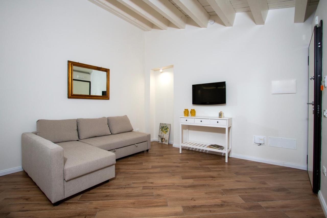 Cortile Del Greco Apartments Palermo Eksteriør bilde